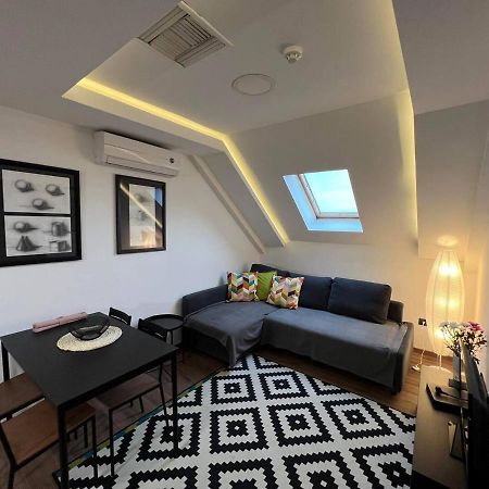 Main Square Apartment Belgrád Kültér fotó