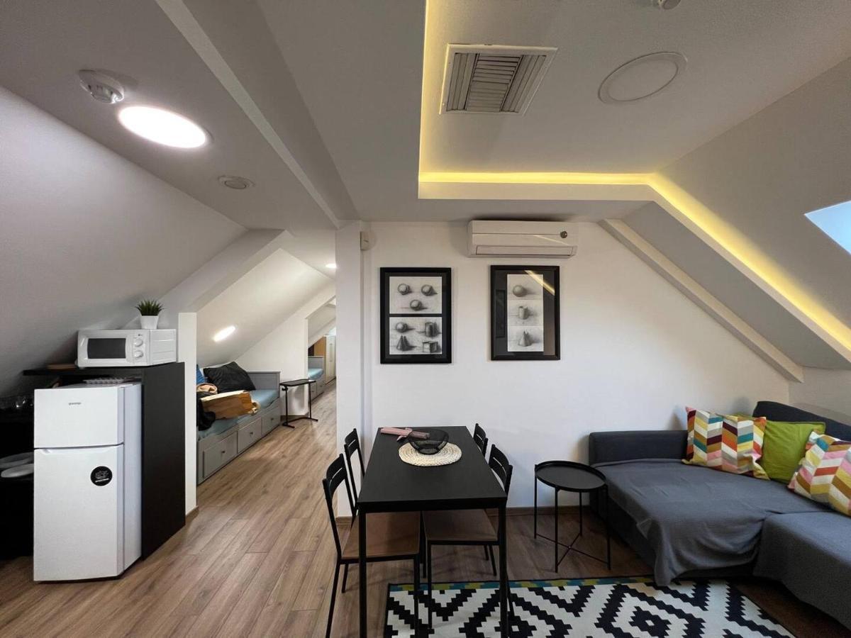 Main Square Apartment Belgrád Kültér fotó